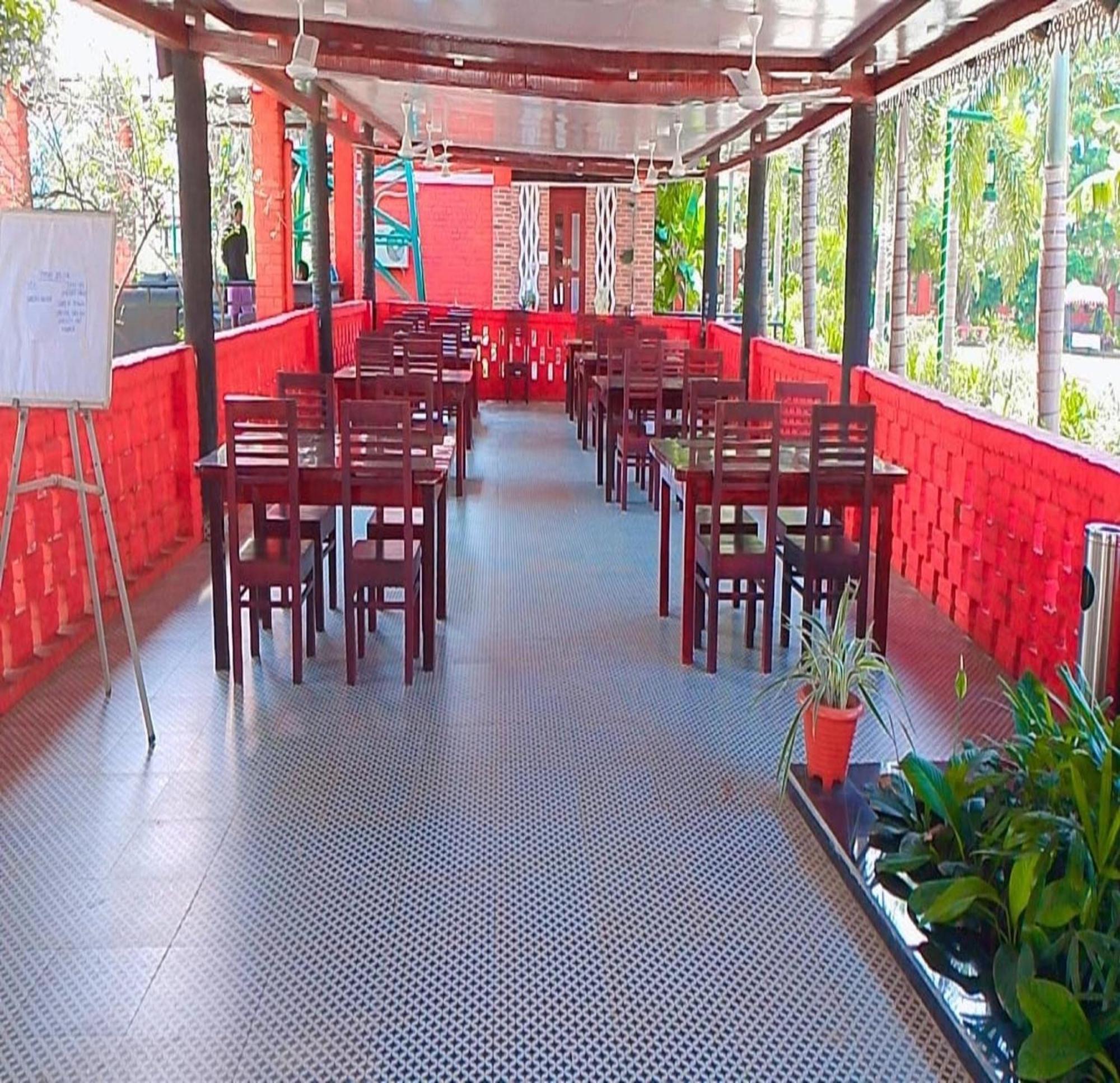Green Point - Hotels And Resorts In Angul Ngoại thất bức ảnh