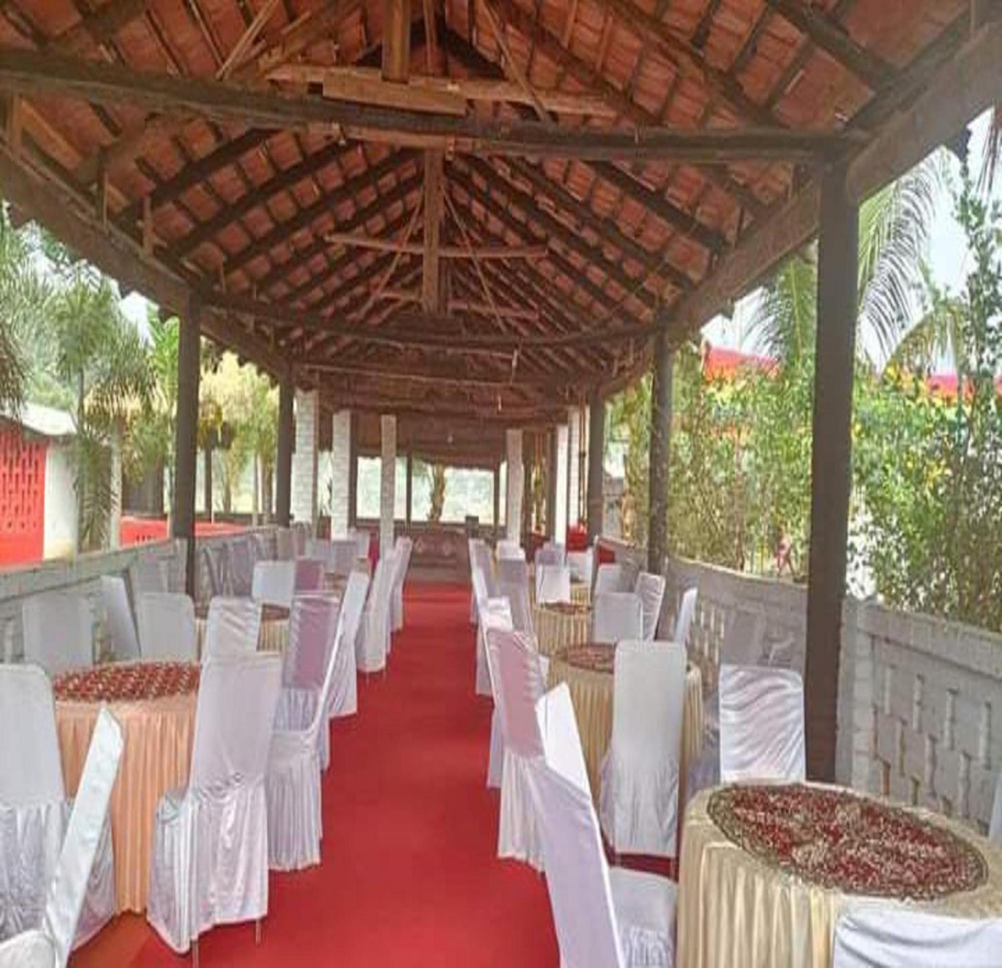 Green Point - Hotels And Resorts In Angul Ngoại thất bức ảnh