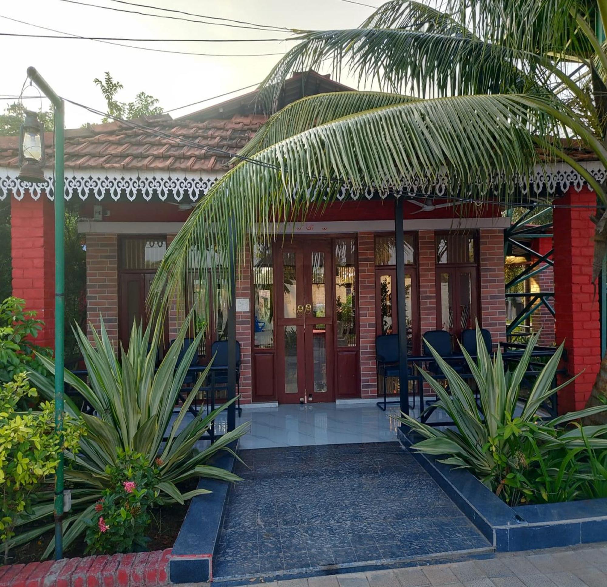 Green Point - Hotels And Resorts In Angul Ngoại thất bức ảnh