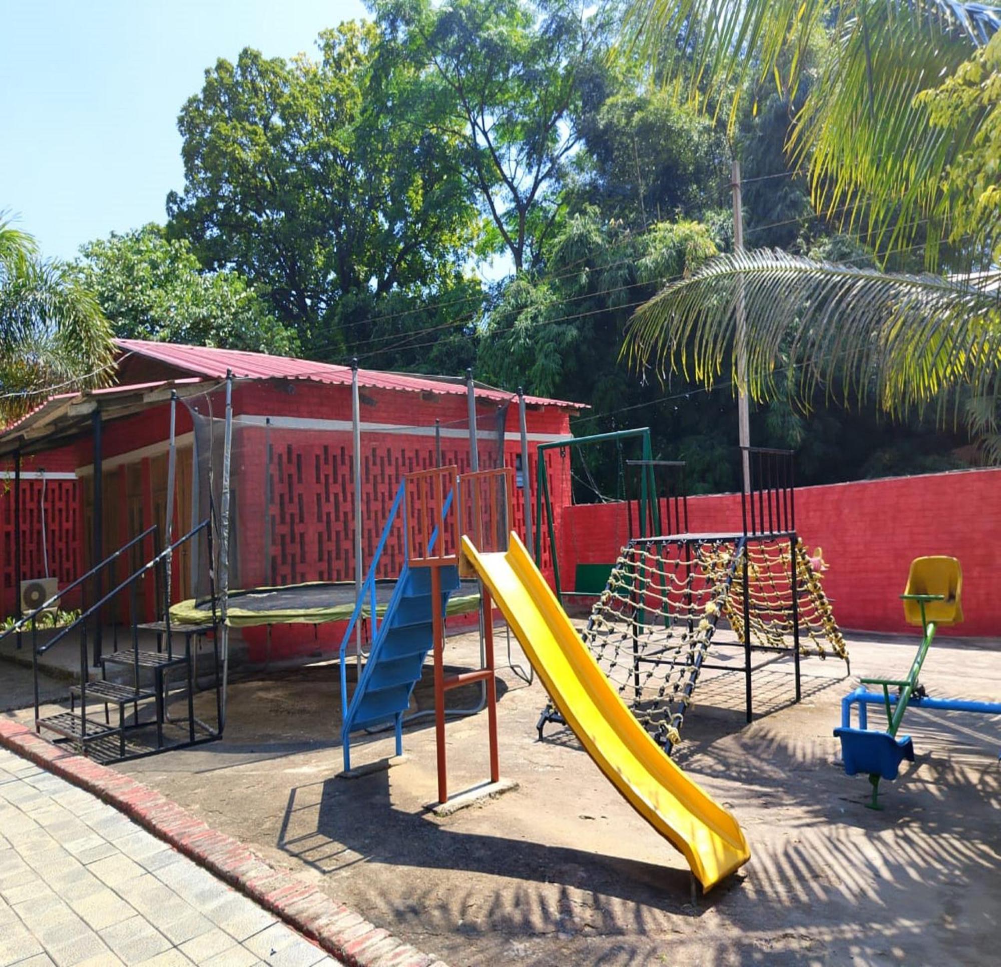 Green Point - Hotels And Resorts In Angul Ngoại thất bức ảnh